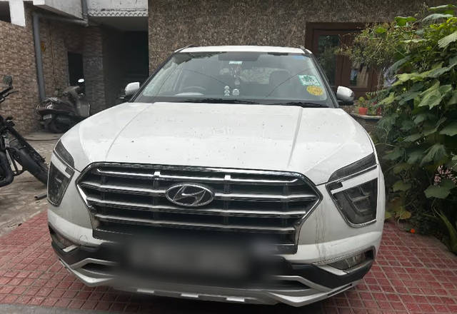 https://images10.gaadi.com/usedcar_image/4538448/original/8393f7be-7c4f-45c5-884b-f5bbcdd4215b.?imwidth=6400