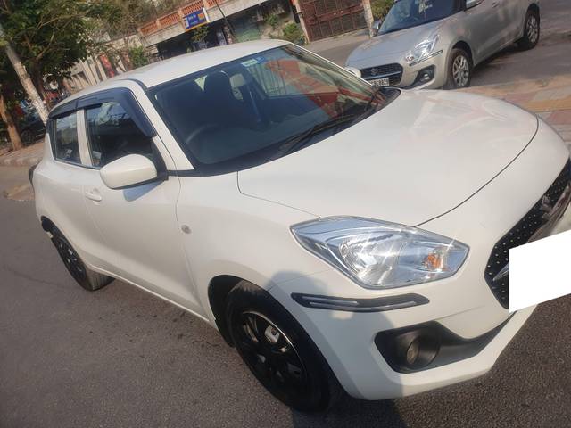 https://images10.gaadi.com/usedcar_image/4538452/original/processed_8434001744b659857f03f9572c46345c.jpg?imwidth=6400