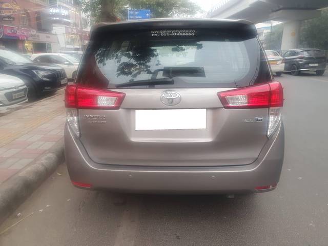 https://images10.gaadi.com/usedcar_image/4538523/original/processed_70648f888dbe1e355dc7f1dbe5d96b08.jpg?imwidth=6401