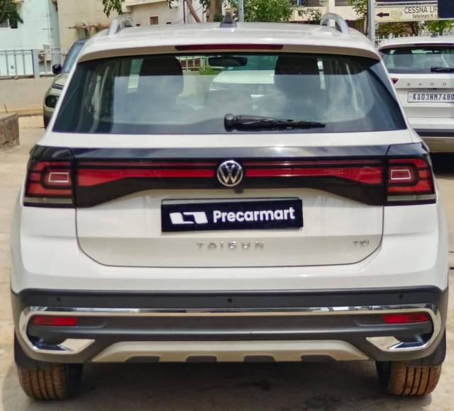 https://images10.gaadi.com/usedcar_image/4538535/original/processed_746bcc0e2d426de533c071e0f5dfaf2c.jpeg?imwidth=6402