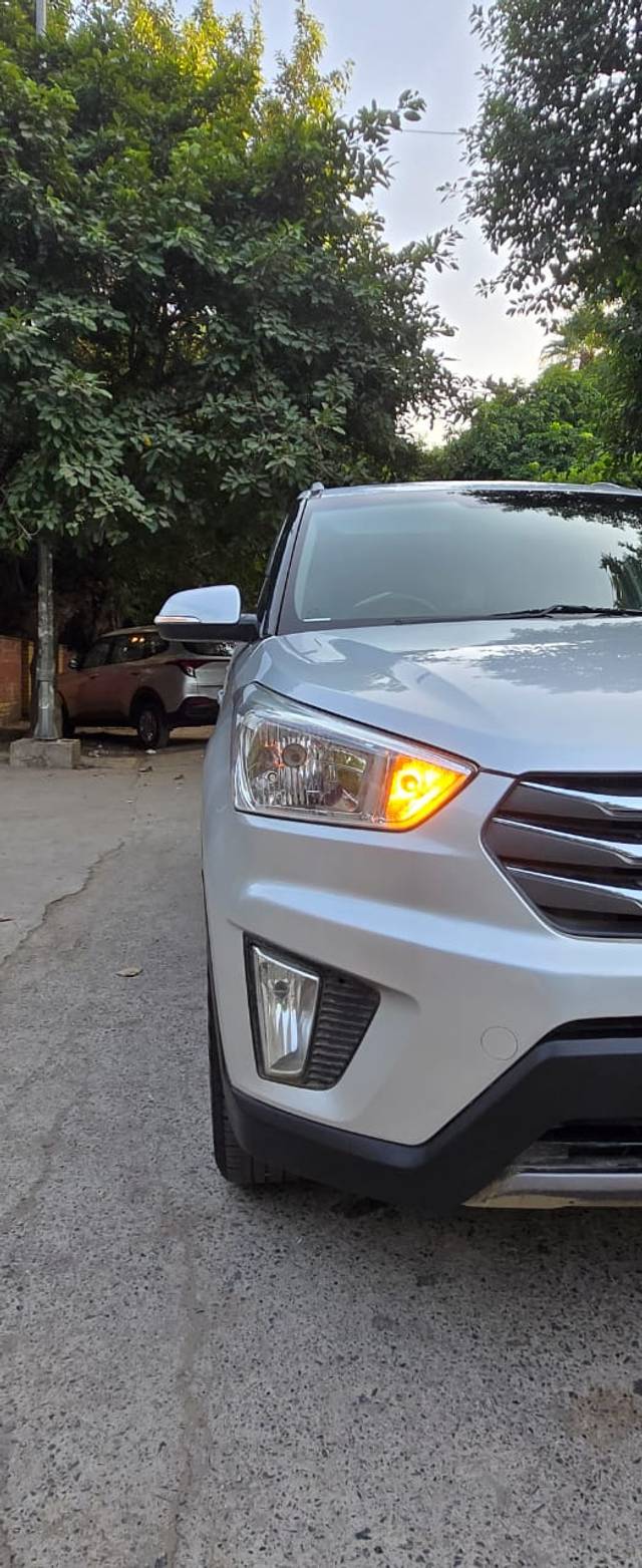 https://images10.gaadi.com/usedcar_image/4538552/original/105e6b8bf76df0c80a3e6daf1bd4c4d3.jpg?imwidth=6400