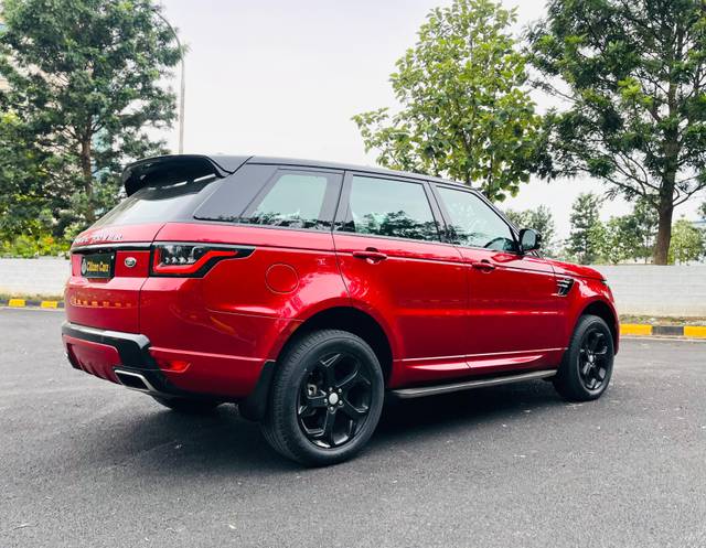 https://images10.gaadi.com/usedcar_image/4538598/original/processed_e88ec2d05ff2bb59e05b226b6c5879c9.jpg?imwidth=6401