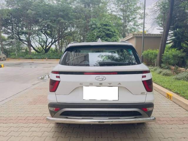 https://images10.gaadi.com/usedcar_image/4538627/original/processed_8b8f154f-9c73-4c2a-b809-ca62fb8b469b.jpeg?imwidth=6401
