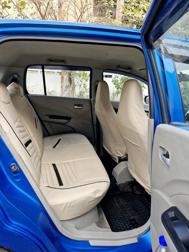 https://images10.gaadi.com/usedcar_image/4538652/original/d7630e64023290465638551a8af16a9d.jpg?imwidth=6402