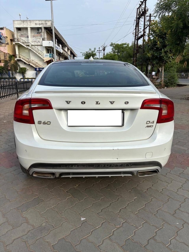 Volvo S60 Cross Country D4 AWD BSIV Second-hand 2016 Volvo S60 Cross Country D4 AWD BSIV for sale in Yavatmal-6