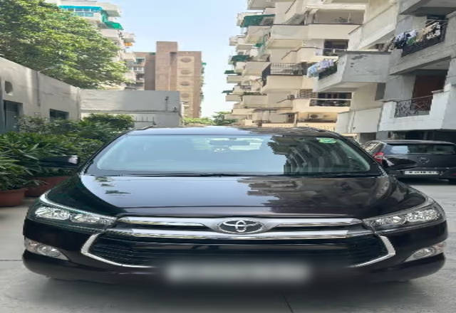https://images10.gaadi.com/usedcar_image/4538668/original/9af2a0a7-25fa-42ff-b4ad-d9b4d8ce47fd.?imwidth=6400