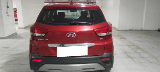 https://images10.gaadi.com/usedcar_image/4538675/original/processed_5026c71391d193d745626bb16a6b5b3b.jpg?imwidth=6402