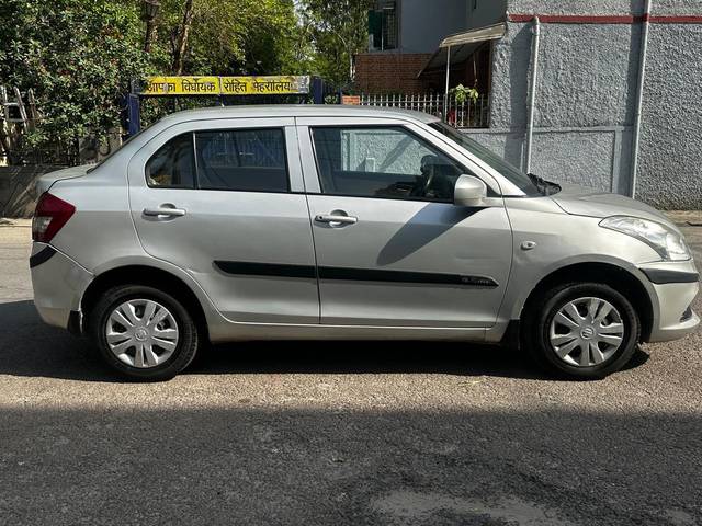 https://images10.gaadi.com/usedcar_image/4538681/original/processed_8e79b10cc1a3ee905bcfeedd405fb4ca.jpg?imwidth=6401