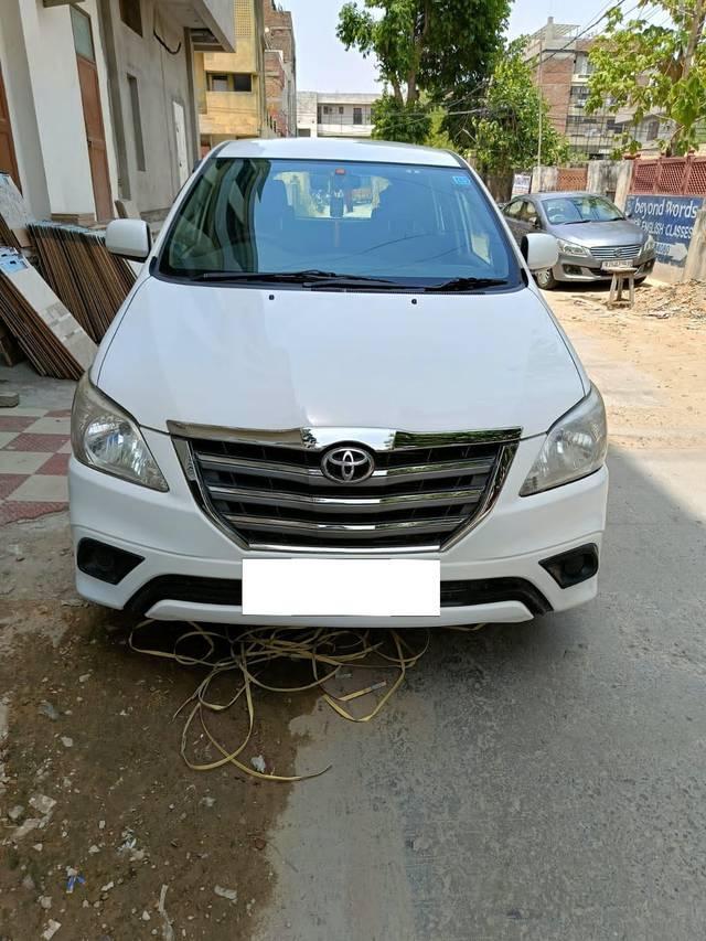 https://images10.gaadi.com/usedcar_image/4538682/original/processed_4000349f40556dc2608d7749640f3ca5.jpg?imwidth=6400