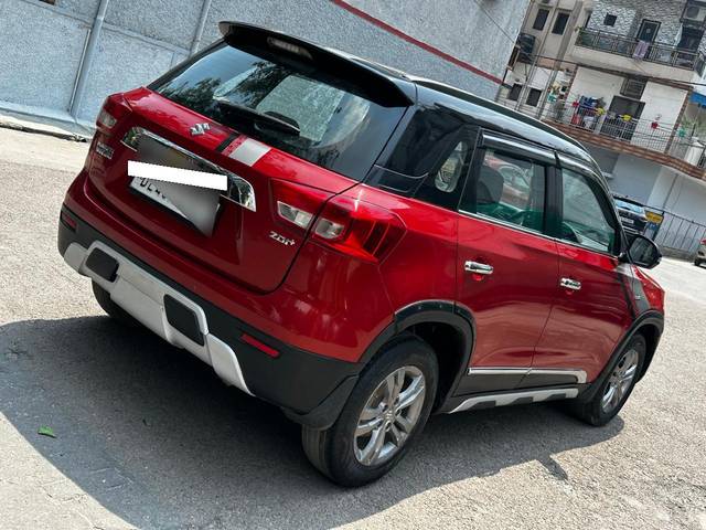 https://images10.gaadi.com/usedcar_image/4538698/original/processed_4457c0f31429d3968952bef66ad6b292.jpg?imwidth=6402