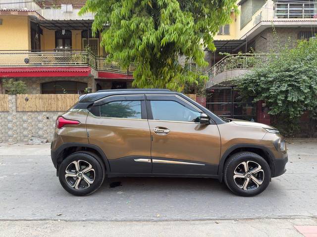 https://images10.gaadi.com/usedcar_image/4538705/original/206e18f1e20c5e687421d75544f0ab9c.jpg?imwidth=6401