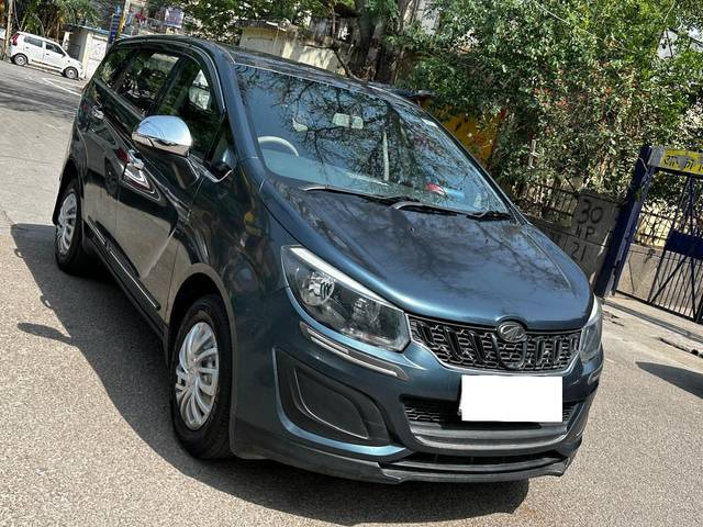 https://images10.gaadi.com/usedcar_image/4538711/original/processed_4b6c62c945adb3ca3f511caccc2cc6f7.jpg?imwidth=6400