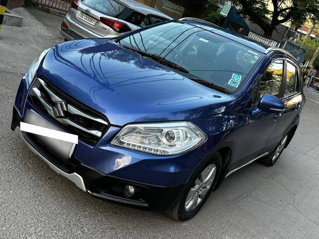 https://images10.gaadi.com/usedcar_image/4538718/original/processed_5de0a4b84fdb4cacc329dbb5043086cb.jpg?imwidth=6400