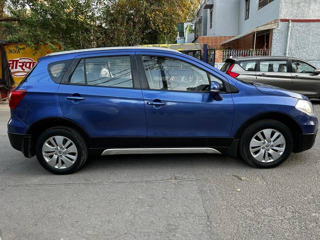 https://images10.gaadi.com/usedcar_image/4538718/original/processed_a722ca1519d0f14ed63d5f8a51532fd4.jpg?imwidth=6401