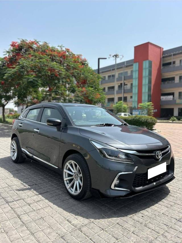 https://images10.gaadi.com/usedcar_image/4538726/original/processed_50e488e9cb2df18ef045ca2e185b872a.jpg?imwidth=6400