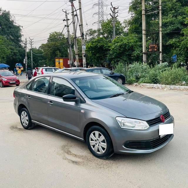 https://images10.gaadi.com/usedcar_image/4538752/original/processed_48593f152d4185b3ac056385a0f81c01.jpg?imwidth=6400