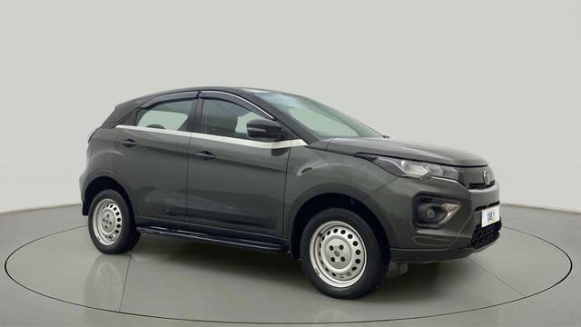 https://images10.gaadi.com/usedcar_image/4538754/original/5a82ac9dc3c4629cfa07366e234e7c98.jpg?imwidth=6400