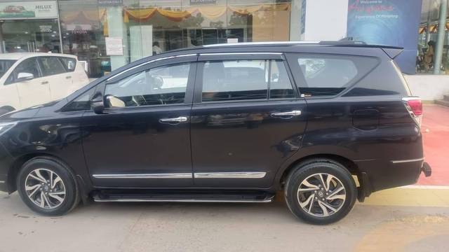 https://images10.gaadi.com/usedcar_image/4538763/original/processed_b87b2ba9-0b78-427b-9e39-5f9bfd7cbf05.jpg?imwidth=6401