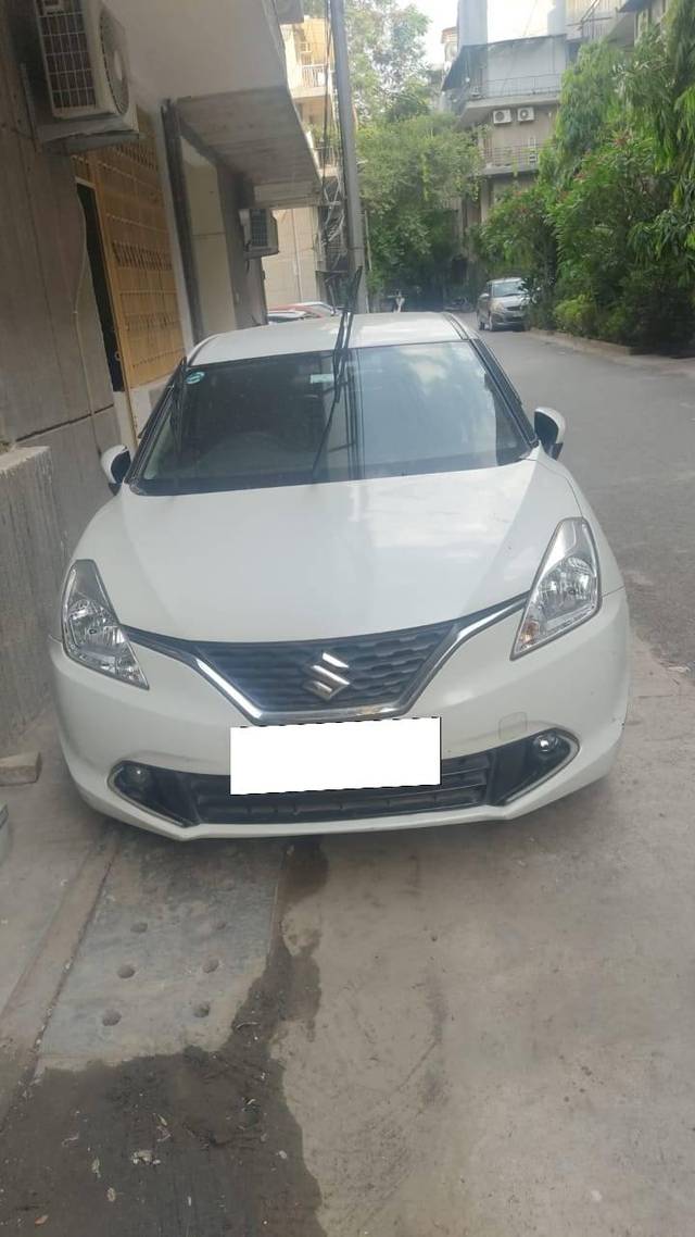https://images10.gaadi.com/usedcar_image/4538793/original/processed_f256d255-afe2-4001-800d-6339f4aa97be.jpg?imwidth=6402