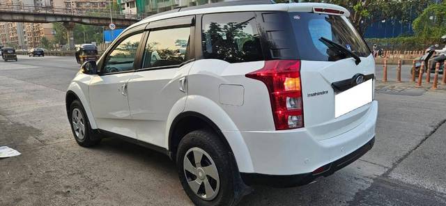 https://images10.gaadi.com/usedcar_image/4538817/original/processed_8c200ffb8a4057743e59af65a99ab938.jpeg?imwidth=6402