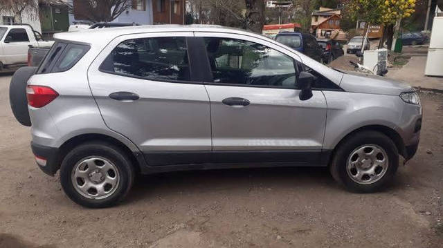 https://images10.gaadi.com/usedcar_image/4538834/original/processed_ad37225c-88fe-4a9d-a730-88cd9fc306c2.png?imwidth=6401