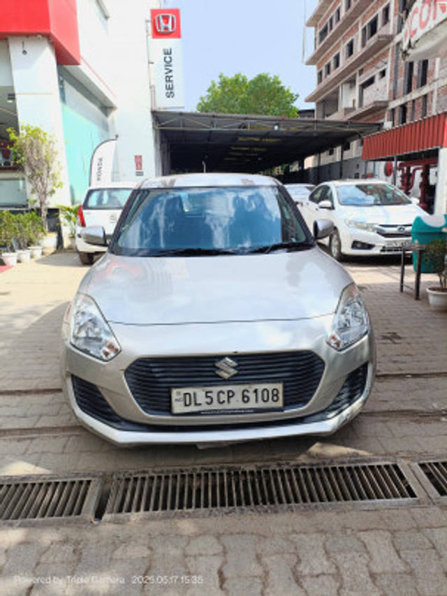 https://images10.gaadi.com/usedcar_image/4538854/original/ba527622bcbce78a3de6a53caf8708b8.jpg?imwidth=6400