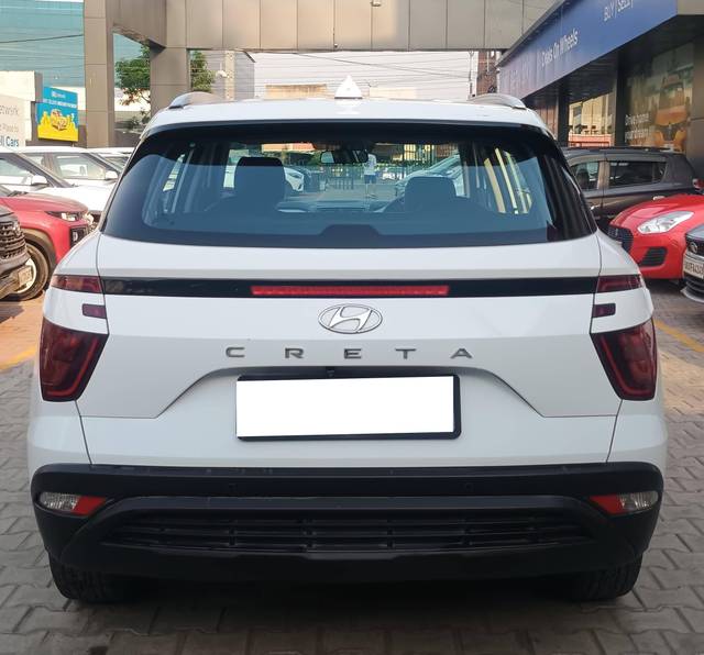 https://images10.gaadi.com/usedcar_image/4538860/original/processed_b113c362b0fab8bacc3fb86248ed358f.jpg?imwidth=6402