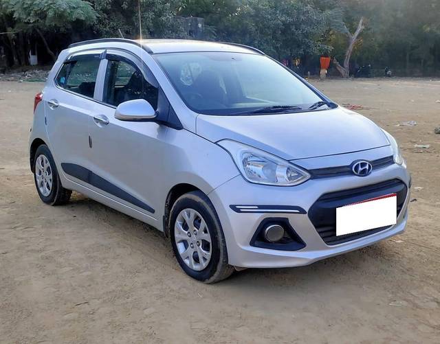 https://images10.gaadi.com/usedcar_image/4538871/original/processed_f54ddbf17722b90decc9cb75424a07fd.jpg?imwidth=6400
