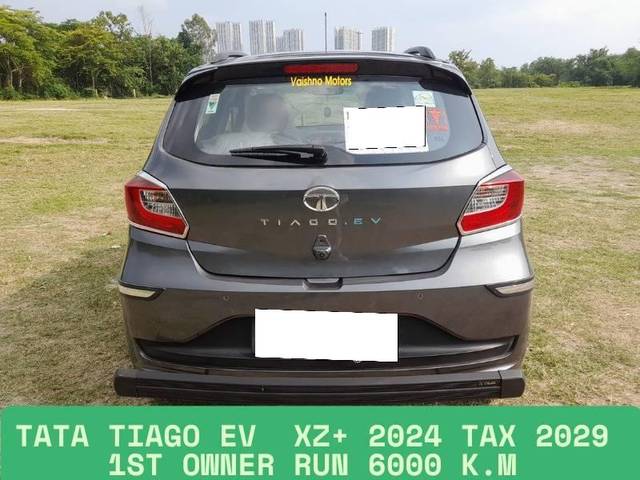 https://images10.gaadi.com/usedcar_image/4538885/original/processed_7f0f57b7971042b5162768ae963795a0.jpeg?imwidth=6402