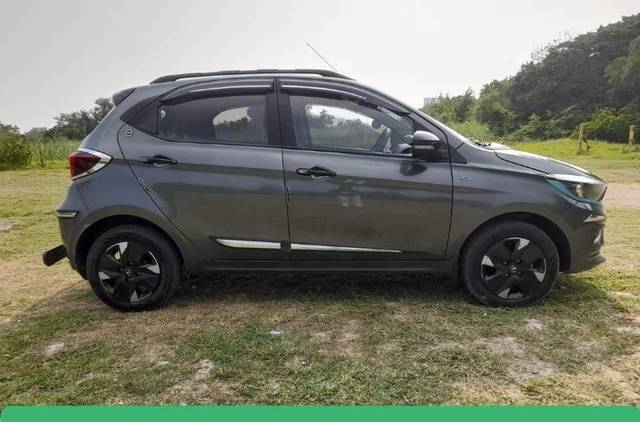https://images10.gaadi.com/usedcar_image/4538885/original/processed_96dab071c031c53d77339dd46fe81074.jpeg?imwidth=6401