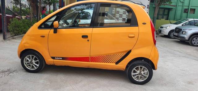 https://images10.gaadi.com/usedcar_image/4538938/original/processed_b1e78bdbf603295c01de76ff3faf83b7.jpg?imwidth=6402