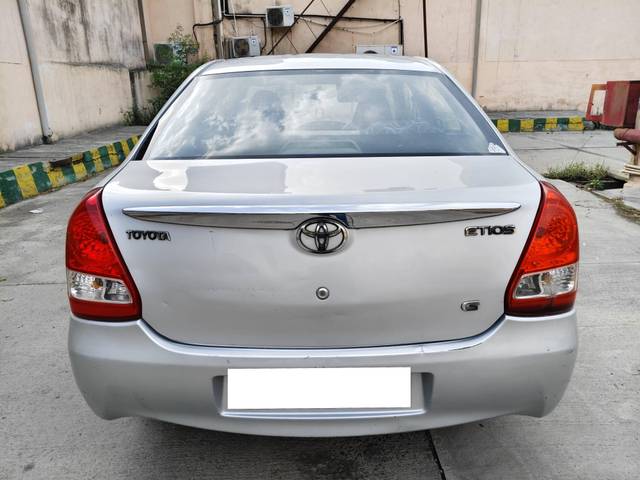 https://images10.gaadi.com/usedcar_image/4538940/original/processed_753b73820954b4e9f015d01d8c7f0c15.jpg?imwidth=6402