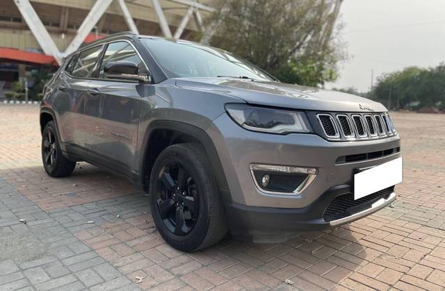 https://images10.gaadi.com/usedcar_image/4538945/original/processed_ff5fc9987a65363ea563f50e1ed9bf35.jpg?imwidth=6400