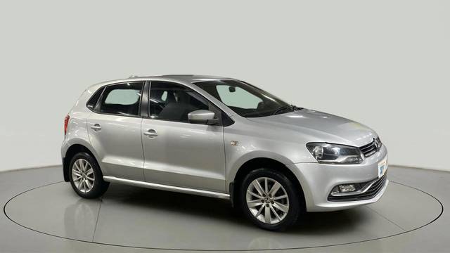 https://images10.gaadi.com/usedcar_image/4538958/original/bff6e0fd39d8023cebde1e70dec5731e.jpg?imwidth=6400