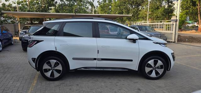 https://images10.gaadi.com/usedcar_image/4538968/original/processed_21577601f5f150e48587885e8fee48e3.jpg?imwidth=6401