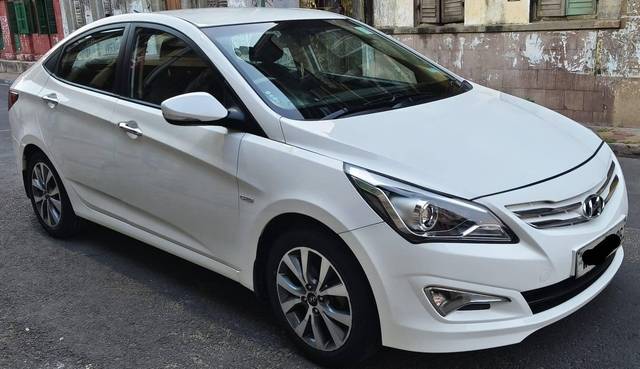 https://images10.gaadi.com/usedcar_image/4538980/original/processed_4494a307b5ad9cabacf8948c9061af17.jpg?imwidth=6401