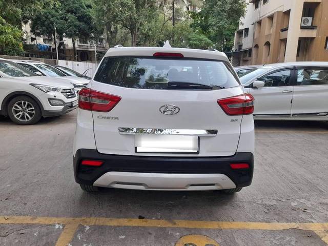 https://images10.gaadi.com/usedcar_image/4539004/original/processed_c677b718881b469654ac54b45fb773e9.jpeg?imwidth=6402