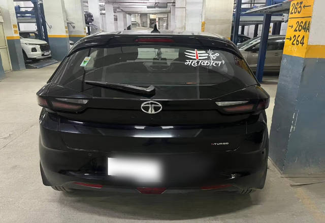 https://images10.gaadi.com/usedcar_image/4539055/original/e6124fc5-42f4-4159-8e76-900fd7240083.?imwidth=6400