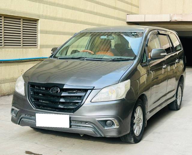 https://images10.gaadi.com/usedcar_image/4539069/original/processed_8cadcbc0eb3cfb80bfd863e284a1a024.jpg?imwidth=6402