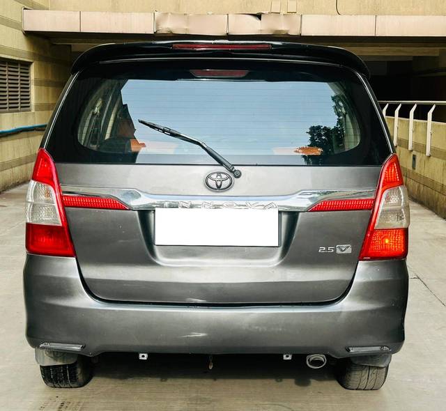 https://images10.gaadi.com/usedcar_image/4539069/original/processed_aecccb644ef3b54539dbedf3aa06c53f.jpg?imwidth=6401