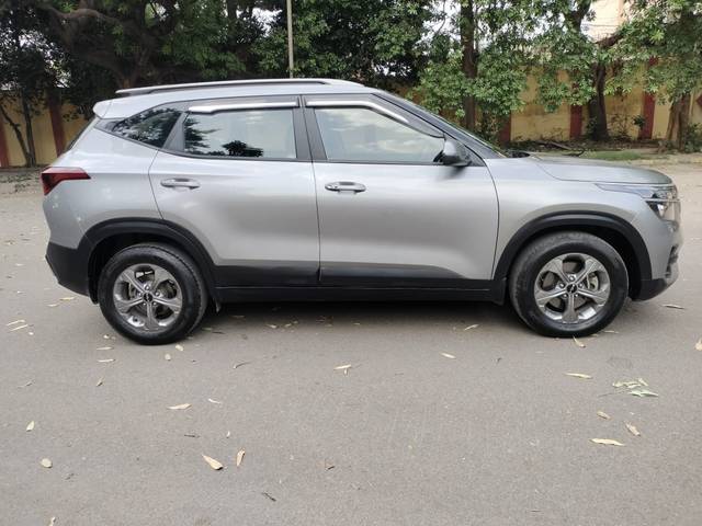 https://images10.gaadi.com/usedcar_image/4539070/original/205152351a6f6f9ab906c27ac2f6d975.jpg?imwidth=6401