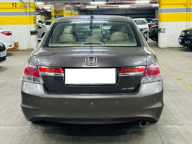 https://images10.gaadi.com/usedcar_image/4539077/original/processed_14d9e902c2702bc1ade1aa4e9589734c.jpg?imwidth=6401