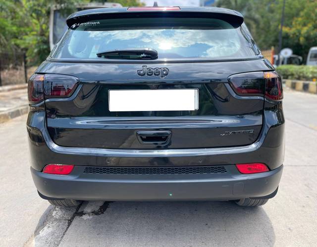 https://images10.gaadi.com/usedcar_image/4539084/original/processed_e94cd5b4448ed7f6a103375d6645d5ba.jpg?imwidth=6402