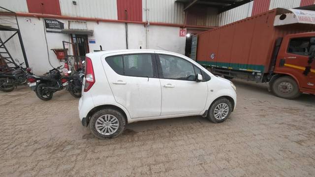 https://images10.gaadi.com/usedcar_image/4539110/original/processed_9bdc898f-858f-4eef-8905-be2173d83f29.jpg?imwidth=6402