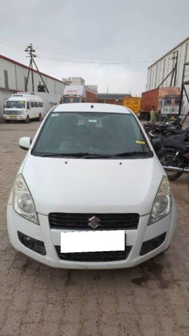 https://images10.gaadi.com/usedcar_image/4539110/original/processed_e2f8e90c-b15a-4de7-8bad-4320e2ba57af.jpg?imwidth=6401