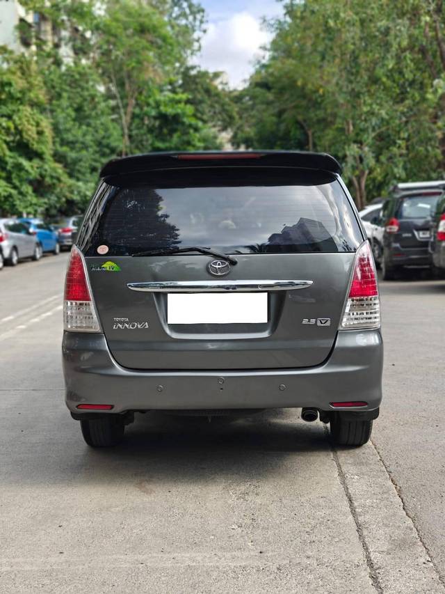 https://images10.gaadi.com/usedcar_image/4539115/original/processed_57a35084e32a0d6c2b856ae787747532.jpg?imwidth=6402