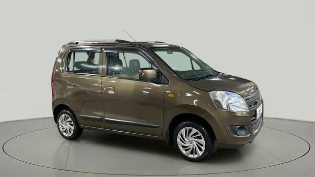 https://images10.gaadi.com/usedcar_image/4539116/original/78366f8d2491760177125f9a5dba5c59.jpg?imwidth=6400