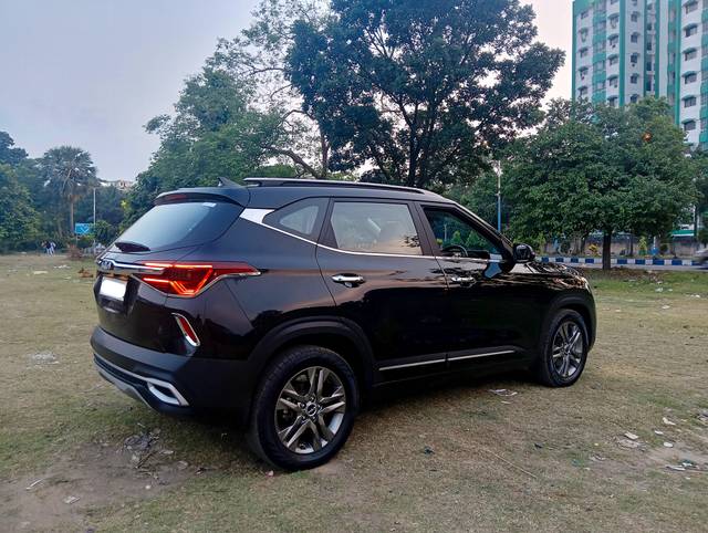 https://images10.gaadi.com/usedcar_image/4539170/original/3fbd80fb8ea933c564209864c7fc85c1.jpg?imwidth=6402