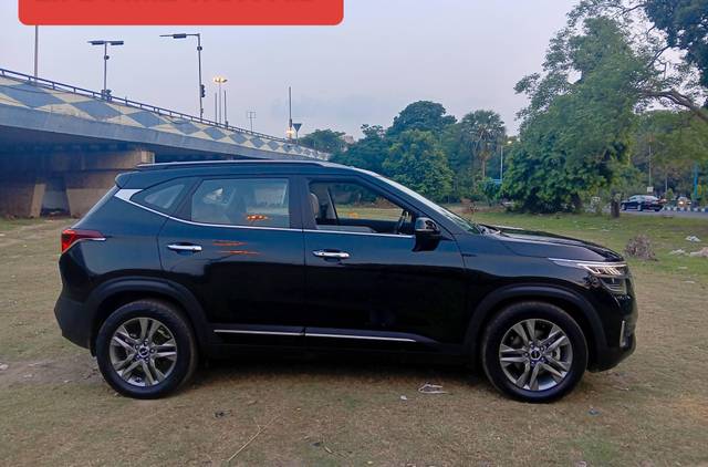 https://images10.gaadi.com/usedcar_image/4539170/original/processed_6eb15a03651c9dd86d476dfe94bce42a.jpg?imwidth=6401