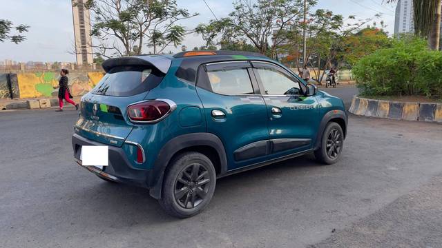 https://images10.gaadi.com/usedcar_image/4539199/original/processed_f9e681c56aa12486f8fea92082065cc5.jpg?imwidth=6402